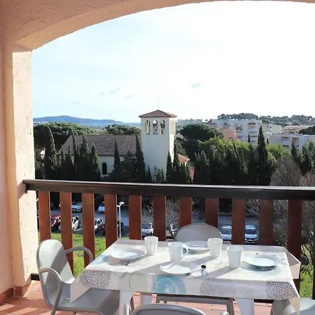Studio-cabine Lumineux Avec Terrasse, Parking, Proche - Fr-1-100-119 Cavalaire-sur-Mer